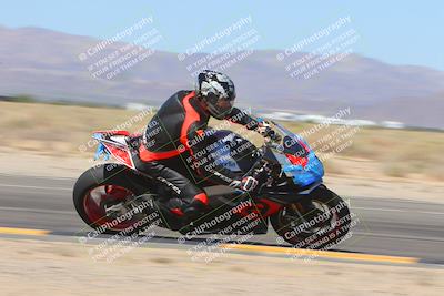 media/Sep-25-2023-Moto Forza (Mon) [[81ffa65e0a]]/B-C Group/Session 3 (Turn 16 Inside)/